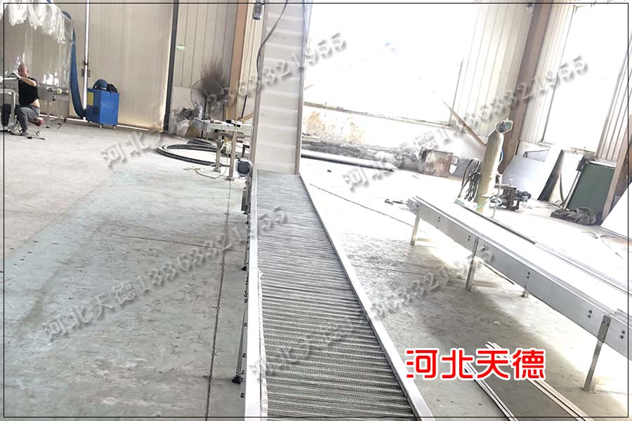 不銹鋼輸送機(jī)